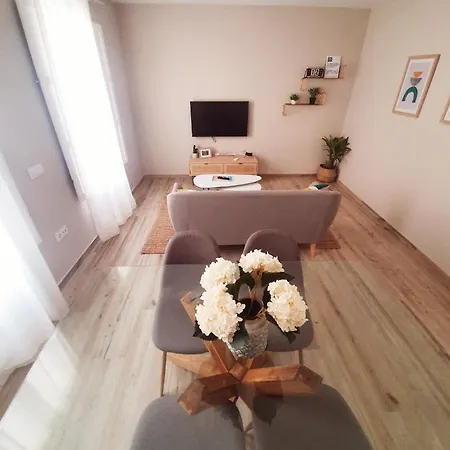 Daire Cadiz Desde El Balcon *